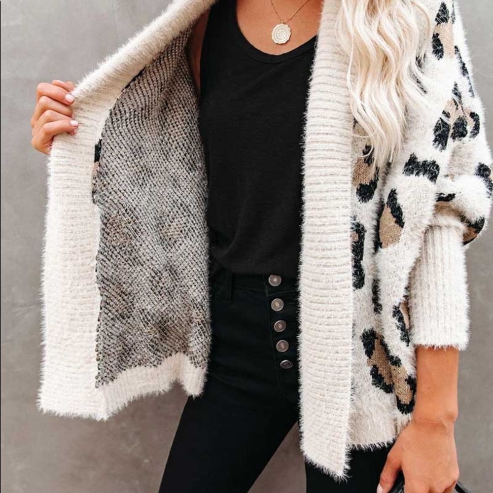 Leopard Fuzzy Oversized Cardigan Knit Sweater - Picture 6 of 7